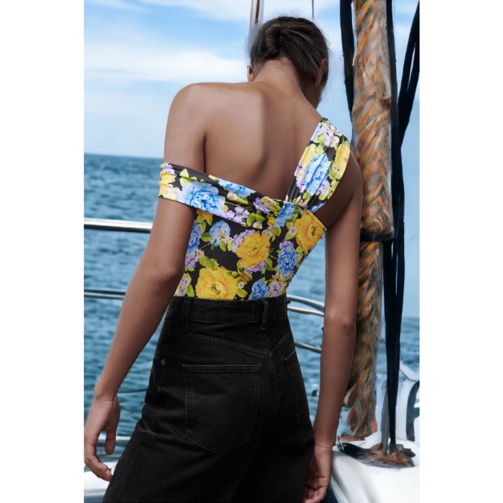 Zara Printed Bodysuit with Bow Size: small floral bright body suit - Picture 6 of 12